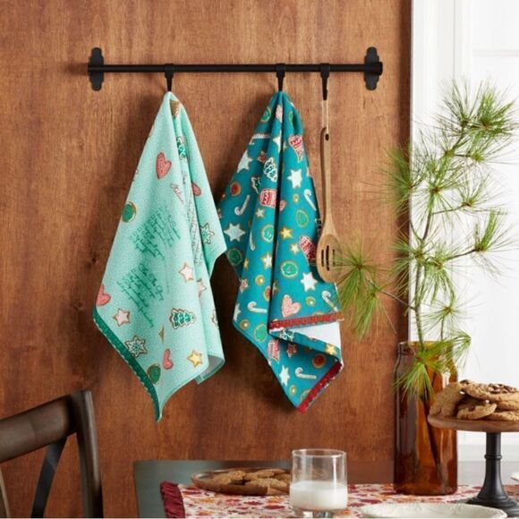 🦋 New Pioneer Woman Gingerbread Kitchen Towel Set, Multicolor, 2 Piece - Picture 3 of 6